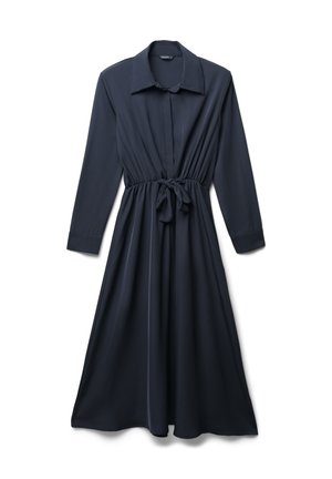 Abito midi a maniche lunghe di un blu navy scuro, con colletto, chiusura frontale con bottoni, vita cintrata e dettaglio della cintura annodata.