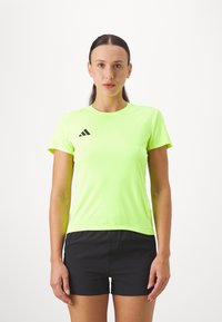 adidas Performance ADIZERO TEE - Tekninen t-paita - lucid lemon