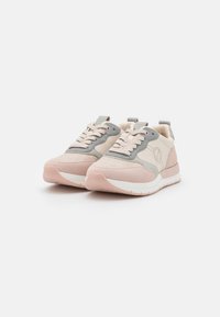 Tamaris Trainers - ivory