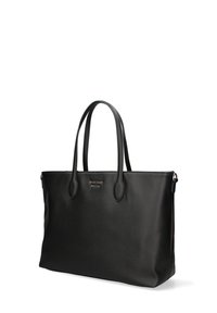Borsa a spalla in pelle nera con doppi manici, texture liscia, chiusura con zip e logo del marchio discreto sulla parte anteriore. Forma rettangolare con design minimale.