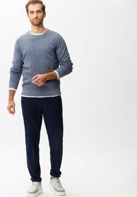 Thumbnail Image 2