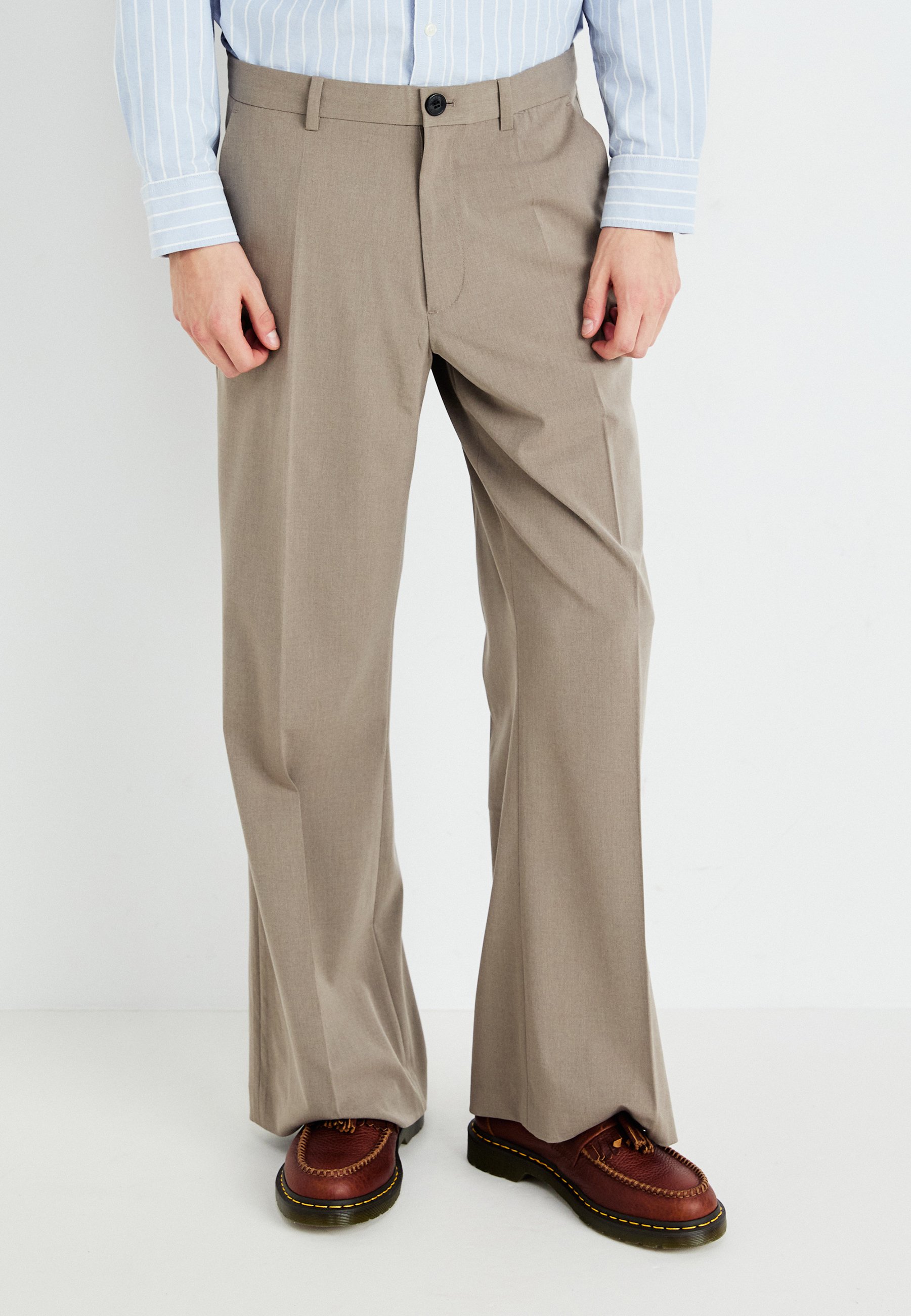 green emerald velvet dress Flared Trousers in Mint Memphis Pinstripe – SVRN main image 1