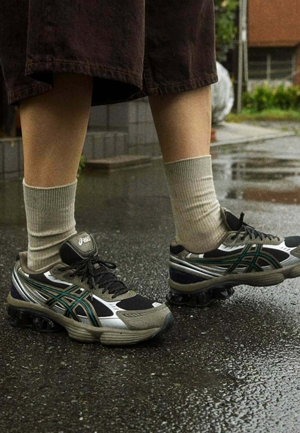 GEL KINETIC FLUENT - Sneaker low - multicolor