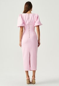 BWLDR ABANA - Šaty do práce - baby pink