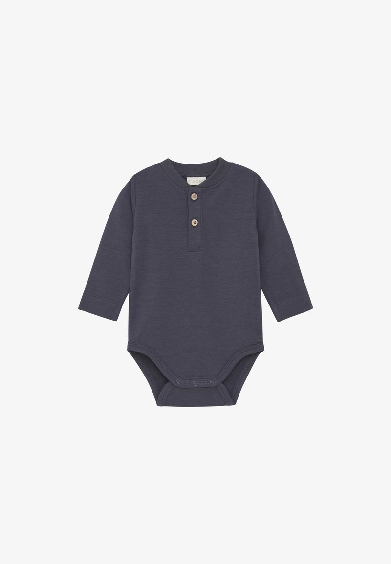 Marinblå långärmad bodysuit i mjuk tyg, med en henley-krage som har två träknappar och tryckknappar i botten.