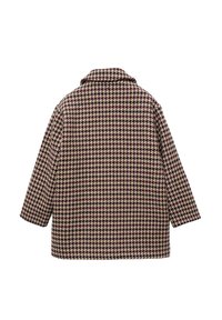 Stort oversize kappa med houndstooth-mönster i nyanser av brunt och kräm, med notched krage och breda ärmar. Texturerad tyg.