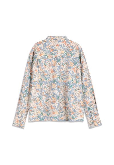 Blouse à manches longues avec une coupe ample et un motif floral abstrait dans des tons doux de bleu, orange, vert et beige sur fond blanc.