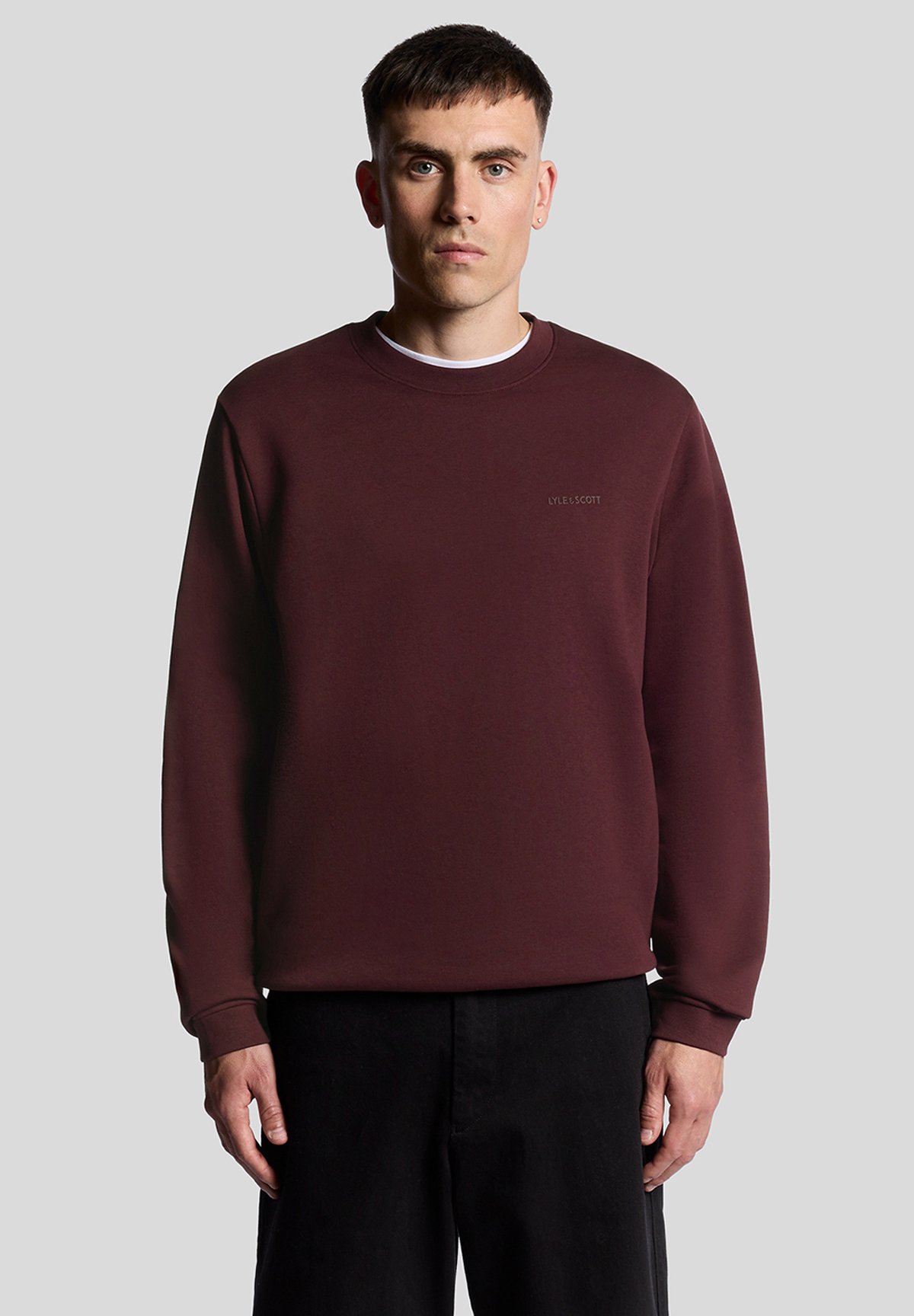 Lyle & Scott LOGO BRUSHBACK CREW NECK - Sweatshirt - port/bordeaux