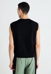 Weekday ISAK VEST - Pullover - black dark
