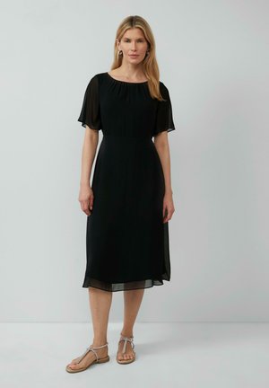 s.Oliver BLACK LABEL MIT KURZEN ÄRMELN - Day dress - schwarz