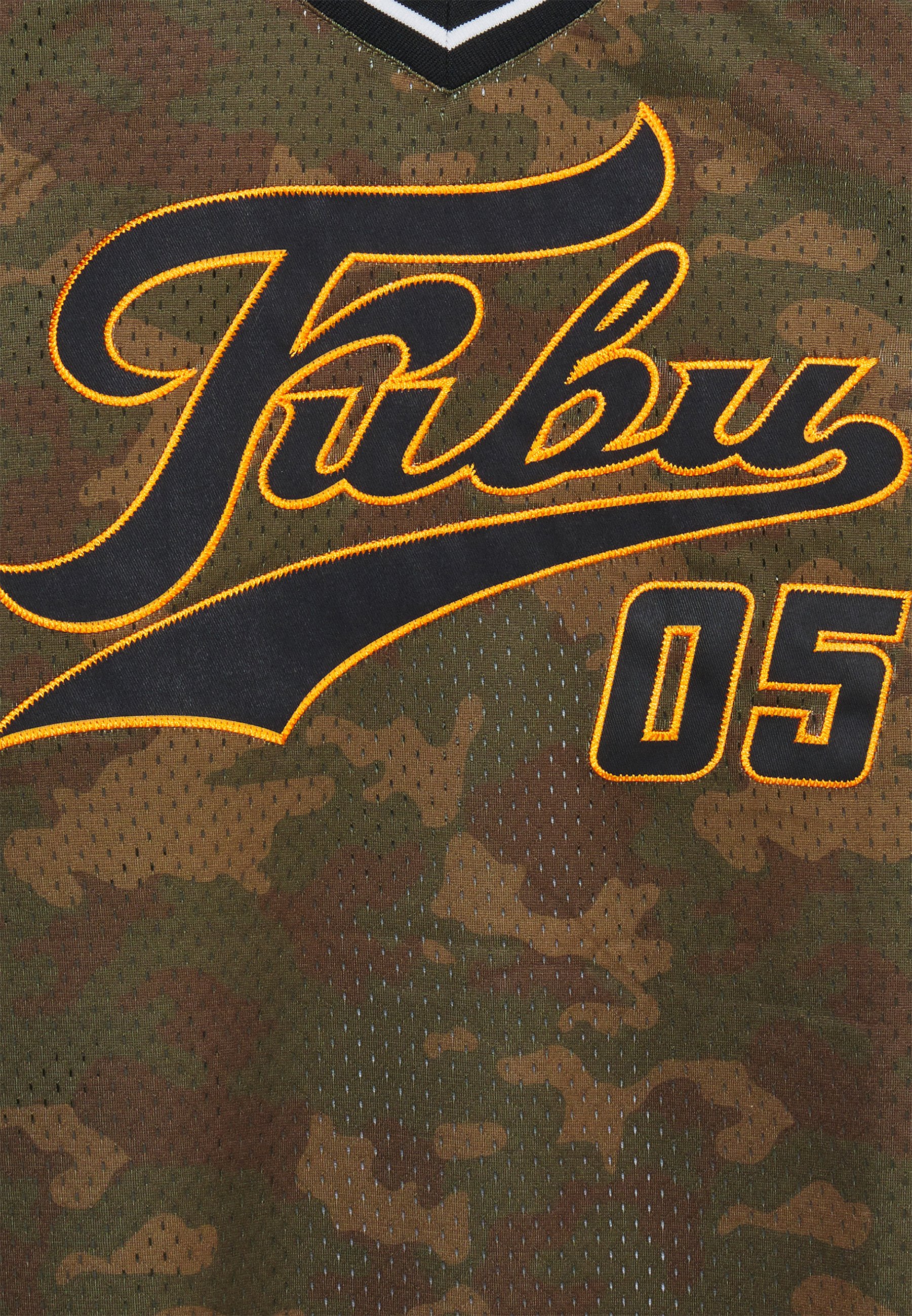 FUBU VARSITY CAMO TEE UNISEX - Print T 