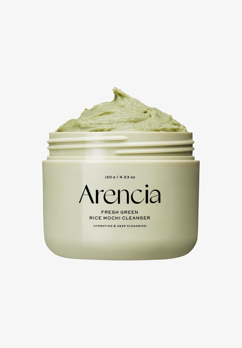 Nettoyant vert crémeux étiqueté Arencia Fresh Green Rice Mochi Cleanser, 120g, pour hydratation et nettoyage en profondeur.