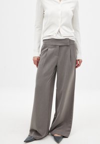 Auduma bikses - taupe