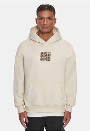 Dropsize DROPSIZE HERREN DROPSIZE HEAVY OVERSIZE TRIPLE LOGO HOODIE - Huppari - coconut milk