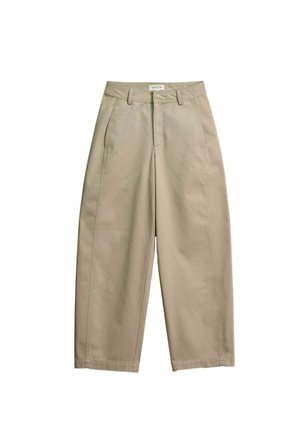 Beige high-waist straight-leg trousers with belt loops, front pockets, and a central button and zipper closure.