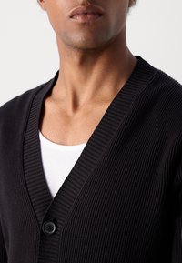 Lindbergh BUTTON CARDIGAN - Cardigan - black