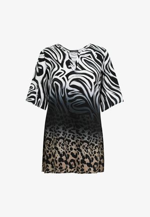 Kurzärmlige Damentunika mit schwarz-weißen Zebrasstreifen, die in schwarze und braune Leopardenmuster übergehen.