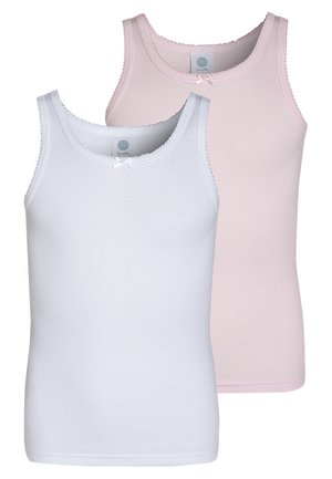 Zwei Tanktops in Weiß und Hellrosa. Aus geripptem Stoff gefertigt, mit einem runden Halsausschnitt und zartem Picot-Besatz sowie einem kleinen Schleifenakzent.