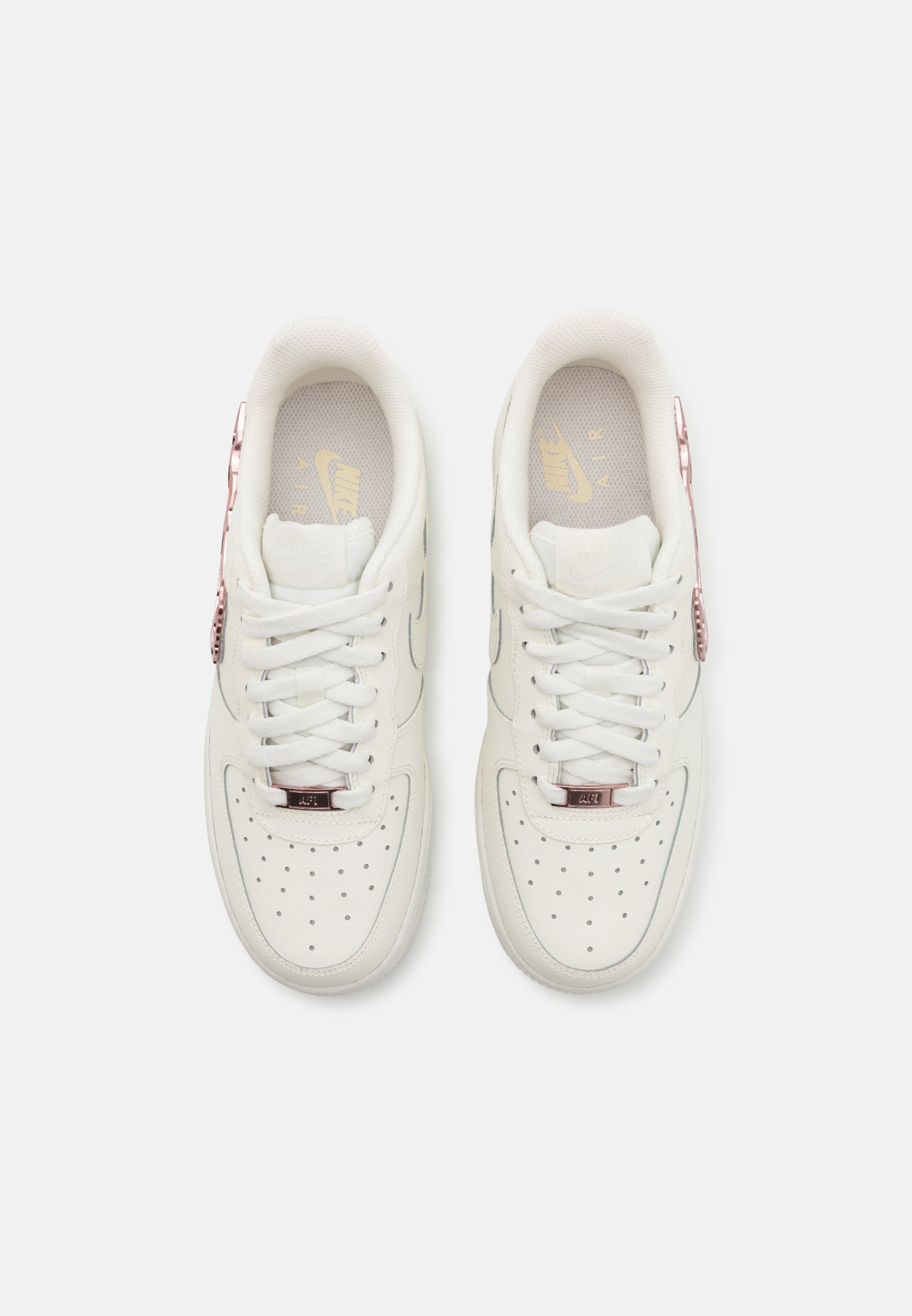 nike air force 1 07 rose