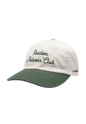 Gorra de béisbol blanca y verde con "Random Hatswear Club" bordado en la parte delantera y "LAB." en el lateral.