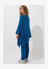 Ausgewählt, peacock