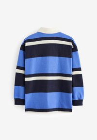 Blauw en marine gestreepte rugby-stijl shirt met een witte kraag. Gemaakt van zachte stof, met lange mouwen en een relaxte pasvorm.