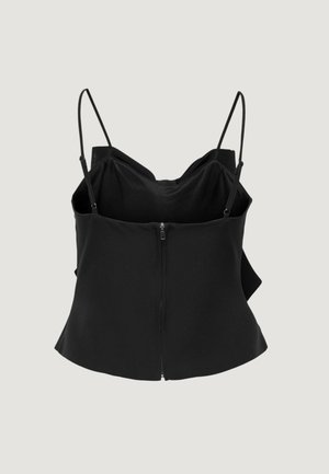 Top negro con tirantes finos, corte ajustado, cierre trasero con cremallera y dobladillo acampanado. La tela parece lisa con un ligero estiramiento.