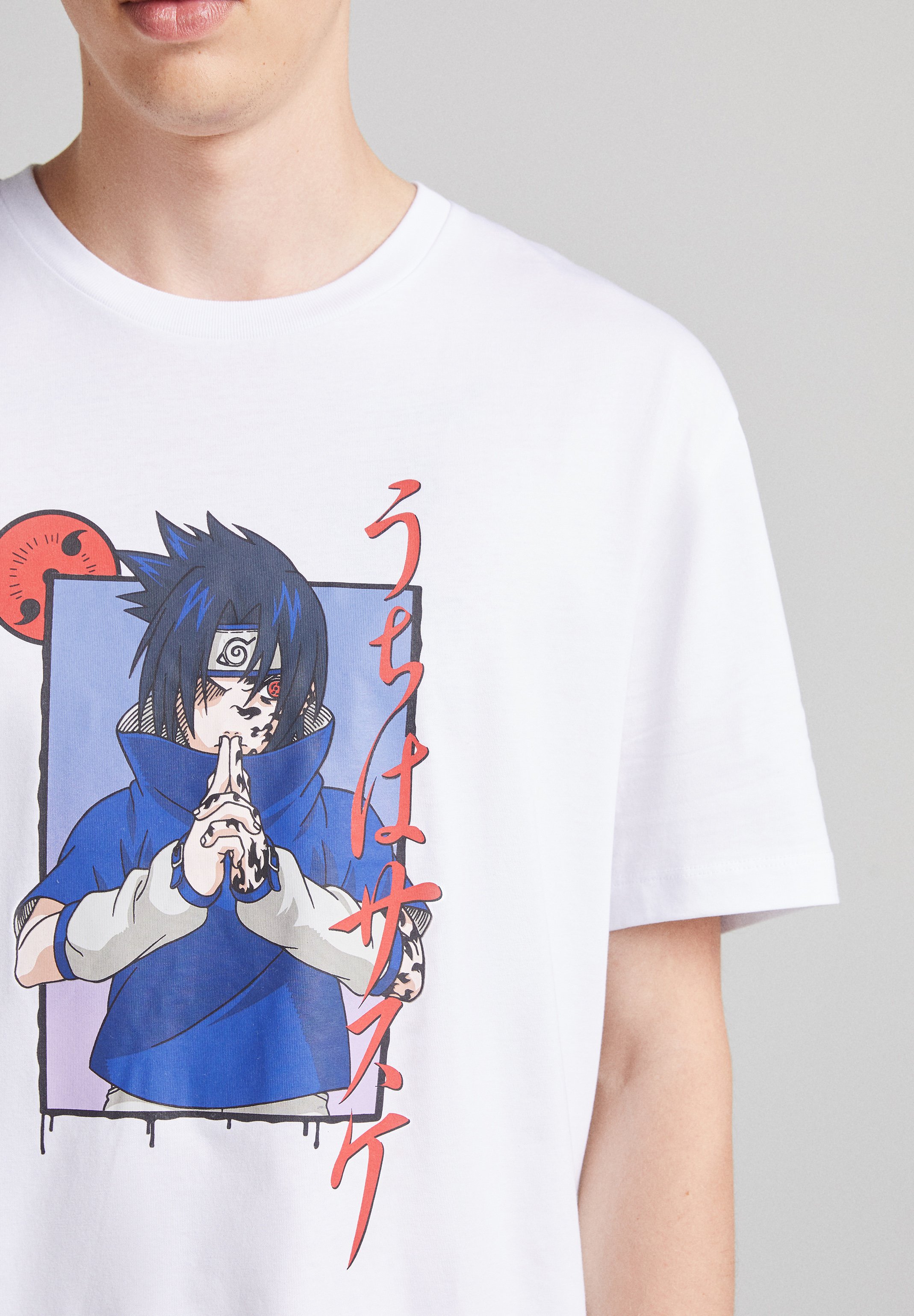 Bershka NARUTO - Print T-shirt - white 