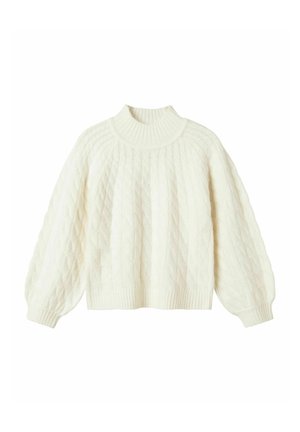 Pull en tricot blanc avec un col haut, des manches ballon et des poignets côtelés. Présente un motif texturé sur l'ensemble du tissu.