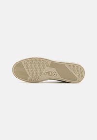 Fila LUSSO - Sportcipő - white