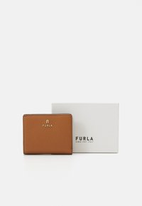 Furla CAMELIA COMPACT WALLET ZIP - Lompakko - brown