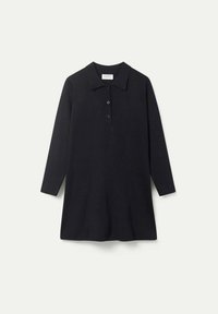 Vestido polo negro de manga larga. Cuenta con un cuello clásico, tapeta de botones y un corte relajado. Fabricado con una tela suave y texturizada.