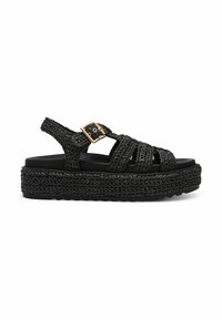 Schwarze Plateausandalen mit gewobener Textur, verstellbarem Riemen und metallischem Schnallenverschluss. Der klobige Absatz sorgt für Höhe und Stabilität.