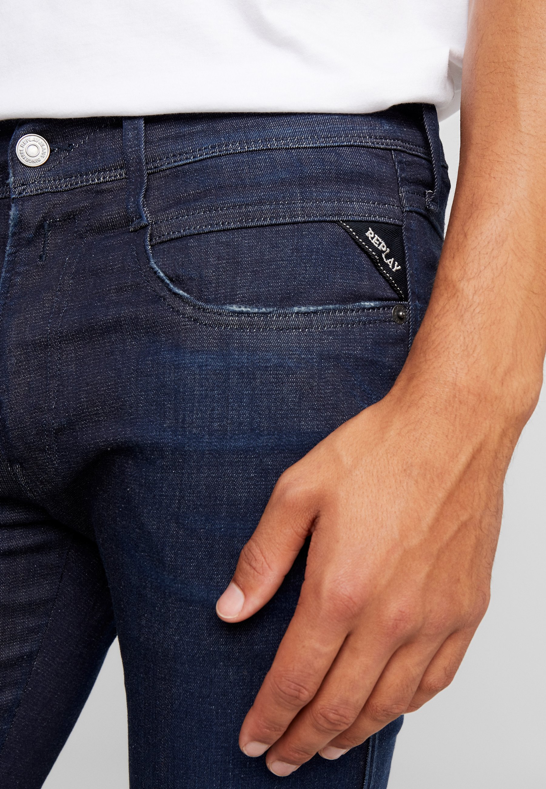 Replay ANBASS HYPERFLEX CLOUDS Jeans slim fit dark blue Blue Anbass Hyperflex Clouds Jeans Replay Slim-fit jeans - Herreklær er billig