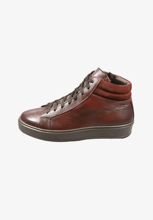 Sneaker in pelle mid-top rosso scuro con finitura testurizzata, dotato di lacci marroni, colletto imbottito alla caviglia e suola in gomma.