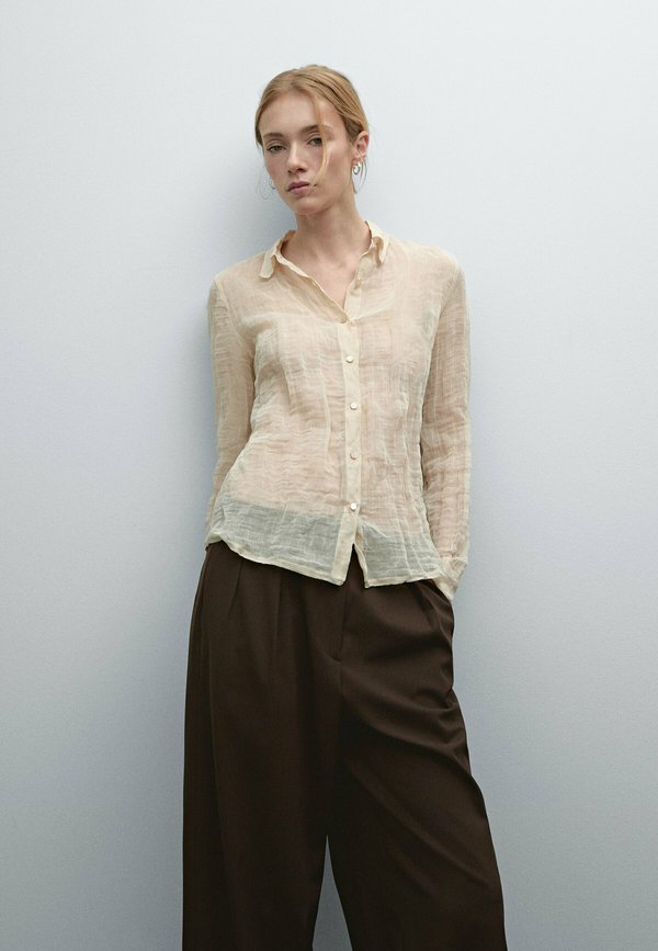 PLEATED WITH A CLEAN DESIGN  - Trousers3