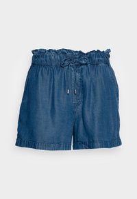 Jeansshorts mit elastischem Bund, Kordelzug und Rüschensaum. Der Stoff hat eine mittlere blaue Farbe und eine glatte Textur.