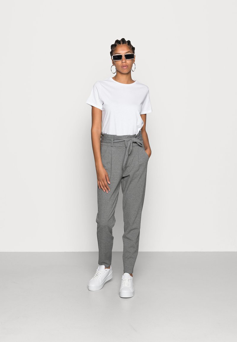 Vero Moda VMEVA HR PAPERBAG GA NOOS - chinos - medium grey/gris jaspeado - Zalando.es