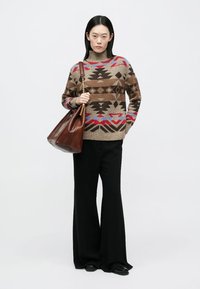 WEEKEND MaxMara ERITREA - Pulover - avio