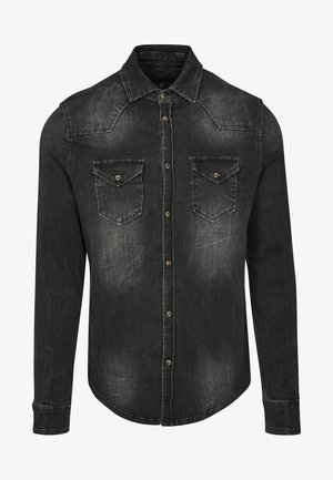 Zwart uitgewassen denim shirt met lange mouwen, knopen aan de voorkant, puntige kraag en twee borstzakken met klep en knopen.