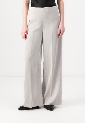 BEFORE - Bukse - off white
