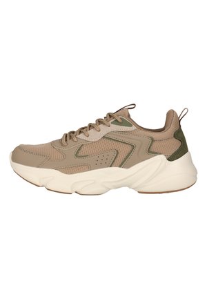 Beige und olivgrüner Mesh- und synthetischer Sneaker mit dicker weißer Sohle und Schnürverschluss, Seitenansicht.