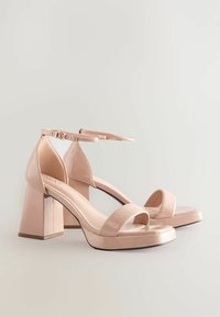 REGULAR FIT - FOREVER COMFORT SQUARE TOE PLATFORM FLARE HEELS - Sandali z visoko peto - nude