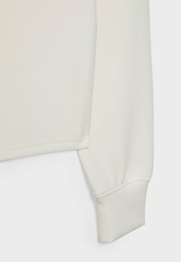 Stradivarius SOFT-TOUCH EXPOSED SHOULDER - Mikina - white
