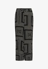 SLZAYA PULL UP PRINTED PANTS - Παντελόνι - black monogram with oatmeal