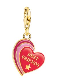 Gold clasp holding three layered hearts in red, pink, and magenta with "BEST FRIENDS" and gold star on the red heart charm.