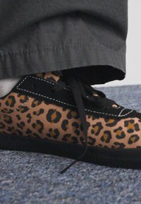 Vans SPORT LOW UNISEX - Športni copati - black