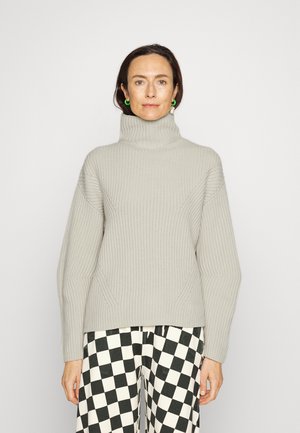 Jumper - pearl white