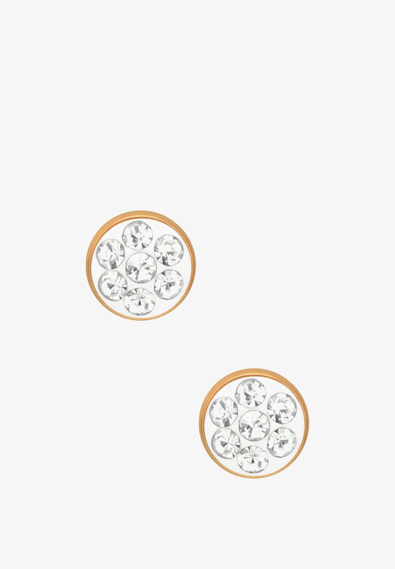 Ronde oorbellen met een goudkleurige metalen setting, versierd met heldere rhinestones die in een cirkelpatroon zijn gerangschikt. Gladde oppervlakte, gepolijste afwerking.