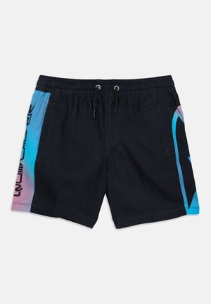 Shorts de înot negri cu talie elastică, buzunare frontale și panouri în degrade albastru și roz, cu text și design grafic negru pe părțile laterale.